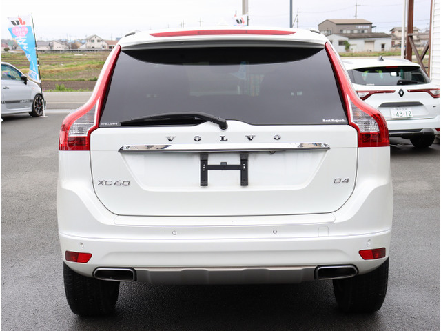 Volvo XC60 9