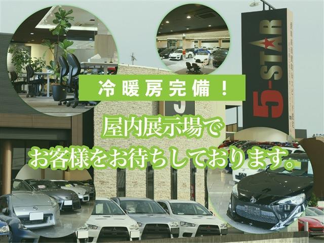 Toyota Vellfire Hybrid 4