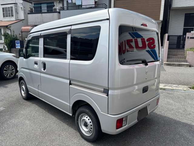 Suzuki Every 8