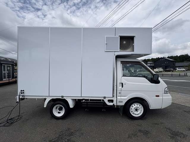 Mazda Bongo Truck 5