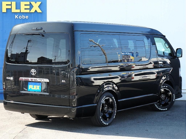 Toyota Hiace 11
