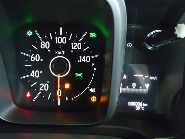 Honda N-VAN 11