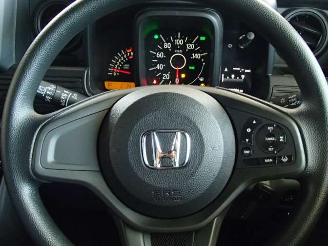 Honda N-VAN 9