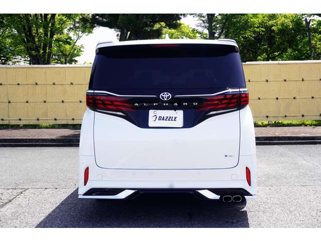Toyota Alphard 5
