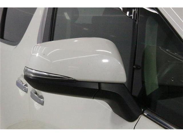Toyota Vellfire 11