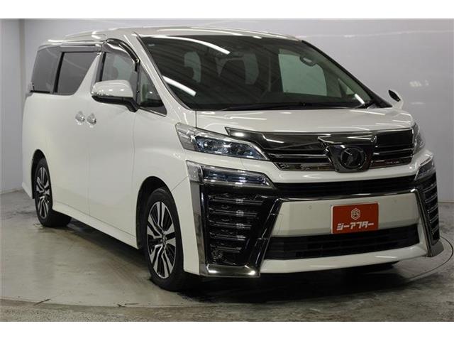 Toyota Vellfire 4