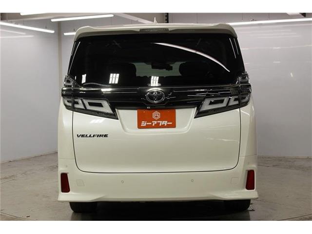 Toyota Vellfire 7