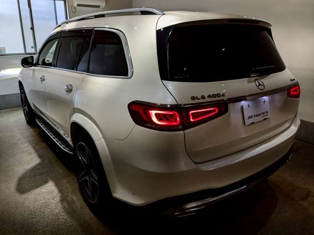 Mercedes-Benz GLS 10