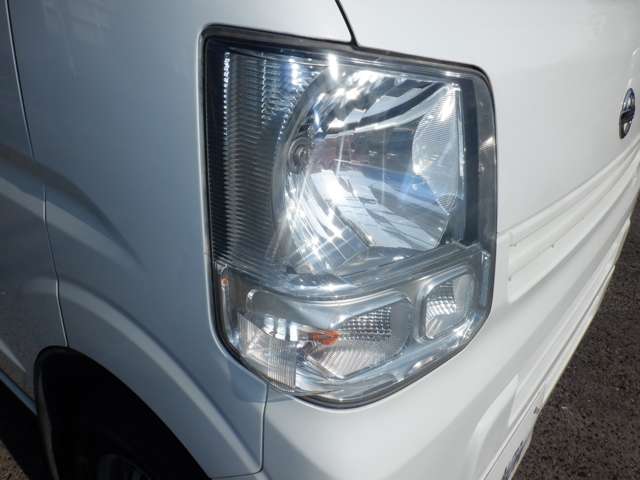 Nissan NV100 Clipper 12
