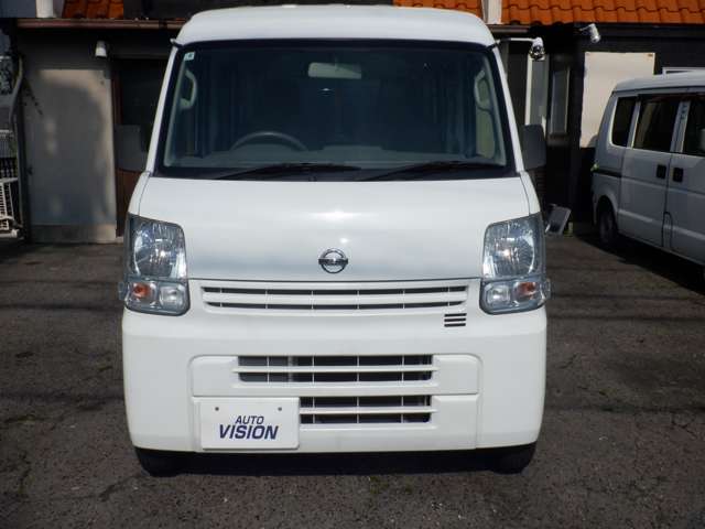 Nissan NV100 Clipper 3