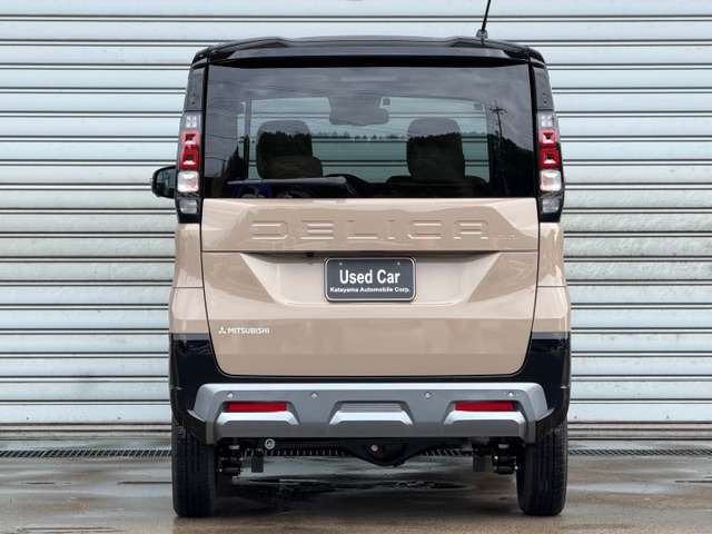 Mitsubishi Delica Mini 7