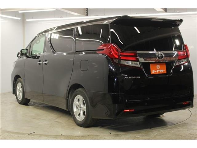 Toyota Alphard 8
