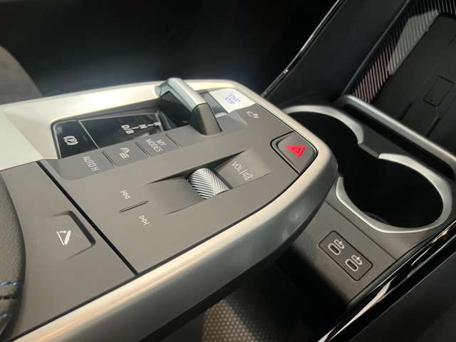BMW iX1 5