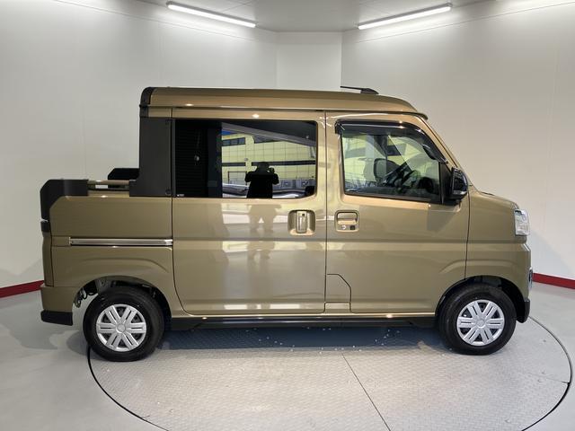 Daihatsu Atrai Deck Van 5