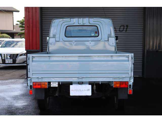 Toyota Town Ace Truck 3