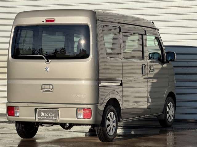 Suzuki Every 7