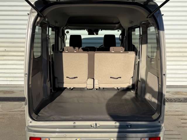 Suzuki Every 8