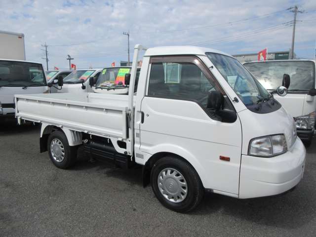Mazda Bongo Truck 9