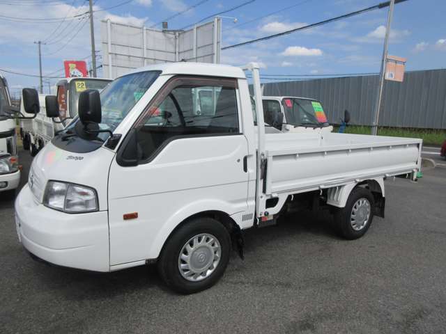 Mazda Bongo Truck 10