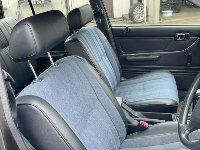 Toyota Crown Van 7