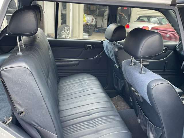Toyota Crown Van 8