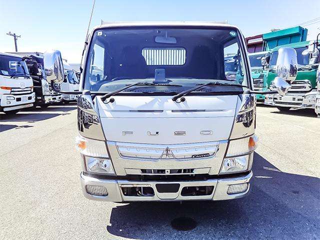 Mitsubishi Fuso Canter 4