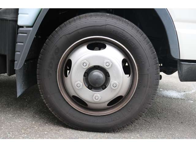 Mitsubishi Fuso Canter 3