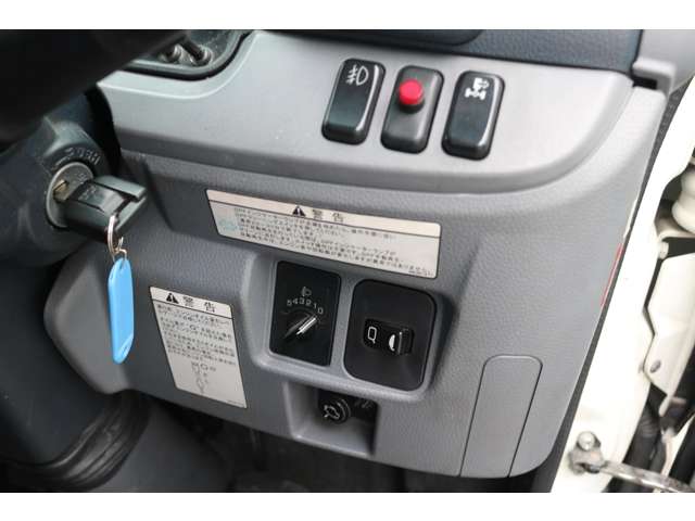 Mitsubishi Fuso Canter 10