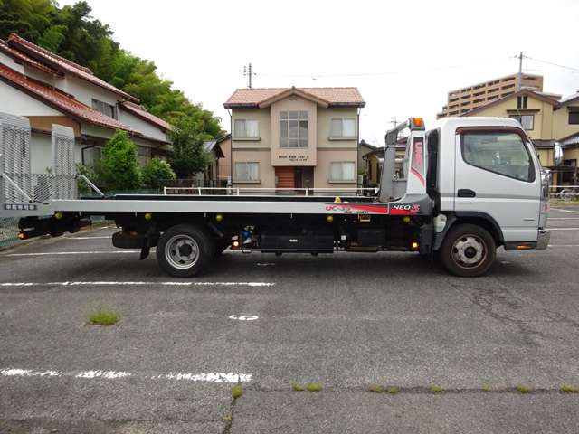 Mitsubishi Fuso Canter 4