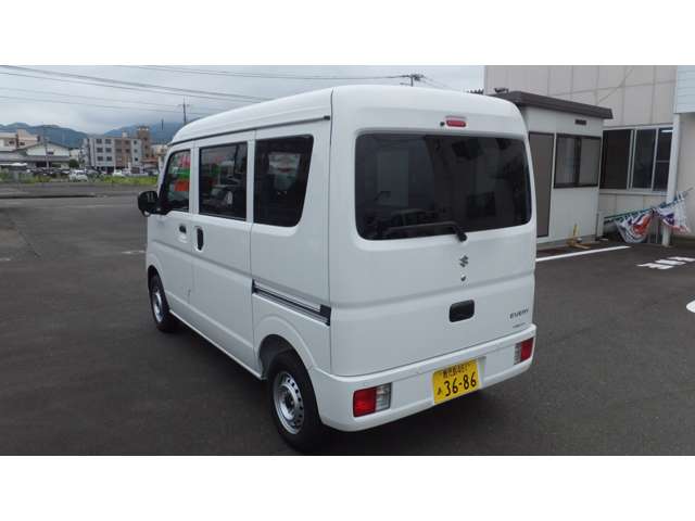 Suzuki Every 3