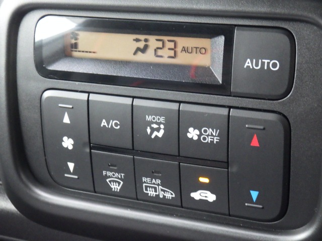 Honda N-VAN 10
