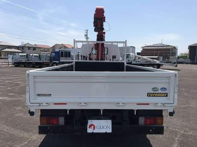 Hino Dutro 7