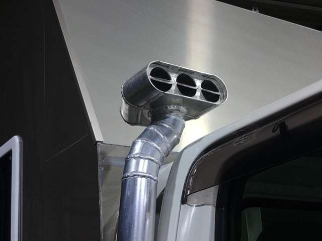 Toyota Toyoace 12