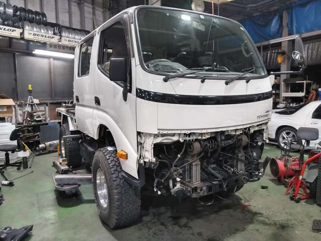 Toyota Toyoace 4