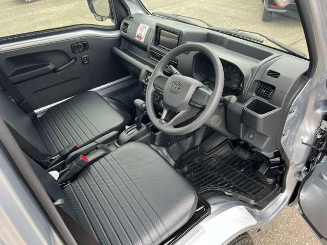Toyota Pixis Truck 9