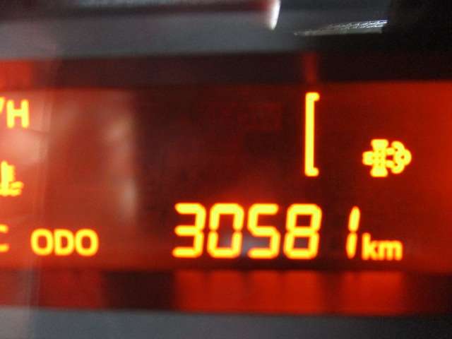 Hino Dutro 5