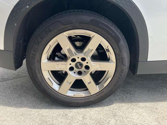 MINI Countryman 5