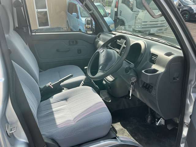 Daihatsu Hijet Truck 4