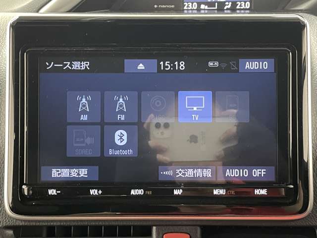 Toyota Voxy 9