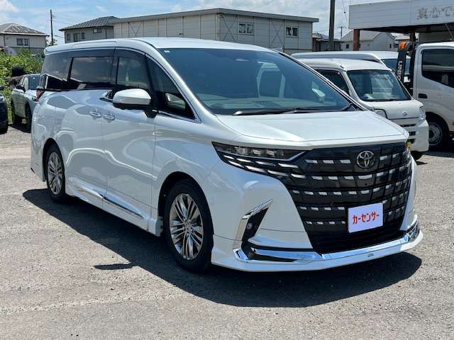 Toyota Alphard 6