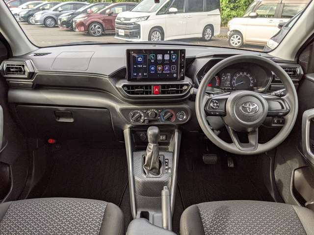 Toyota Raize 4