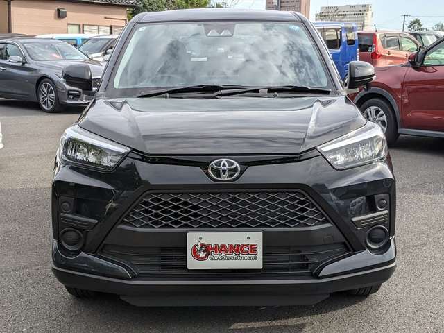 Toyota Raize 6