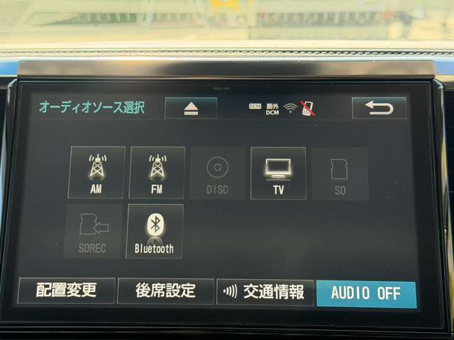 Toyota Vellfire 4