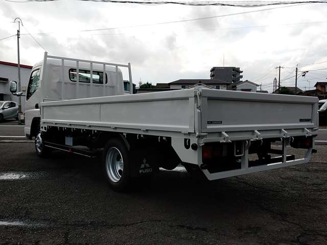 Mitsubishi Fuso Canter 6