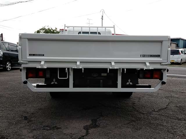 Mitsubishi Fuso Canter 7