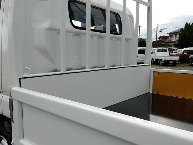 Mitsubishi Fuso Canter 10