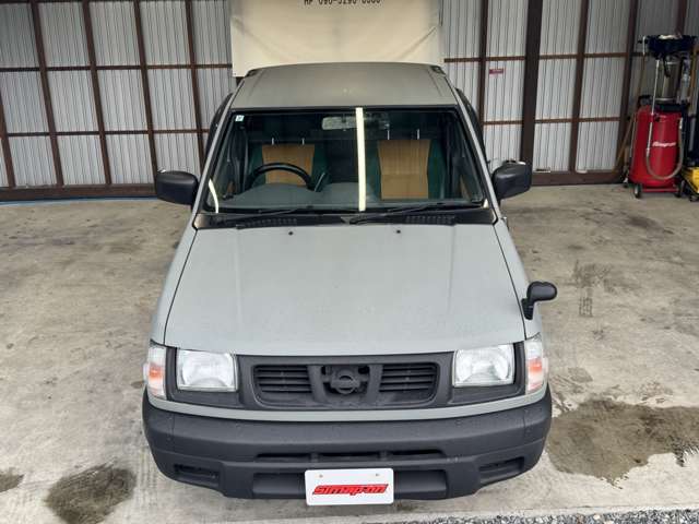 Nissan Datsun 11