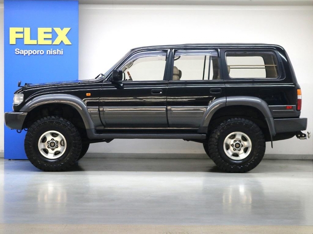 Toyota Land Cruiser 80 11