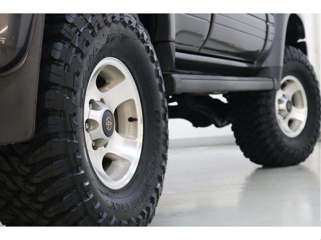 Toyota Land Cruiser 80 6