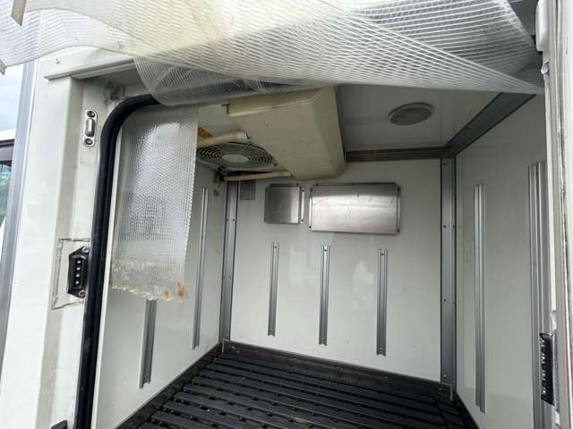 Mazda Bongo Truck 12